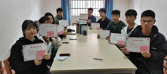 说明: C:\Users\Administrator\Desktop\体育学院举办文明宿舍评比活动\体育学院举办文明宿舍评比活动\1fbd83d2de51fa80b76aaba130f3769.jpg