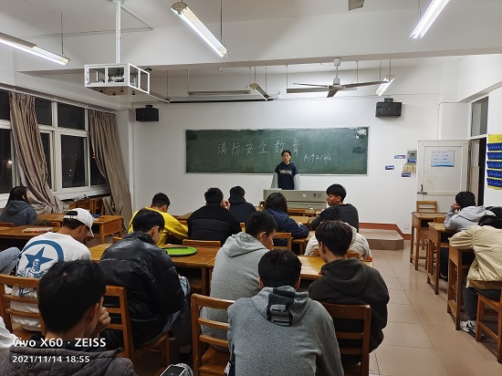 说明: C:\Users\Administrator\Desktop\体育学院开展消防安全教育主题班会2021.11.16\体育学院开展消防安全教育主题班会2021.11.16\2.jpg